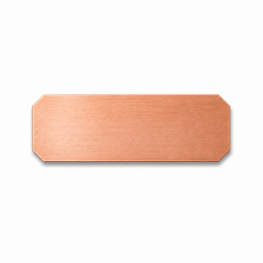 Kupferschild mit individueller Gravur. Warme rötliche Metalloptik, individuelle Maße bis 80 x 50 mm möglich und ideal für dekorative Schilder, Geschenkartikel und besondere Einzelstücke.