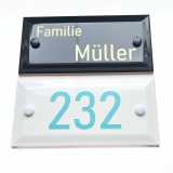Hausschild, Namensschild, Hausnummer als Wandfliese in Vintage-Optik mit Ihrem Wunschtext graviert