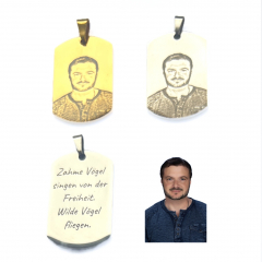 Edelstahl-Anhänger mit individueller Foto-Gravur im stilvollen Vektorporträt-Design
